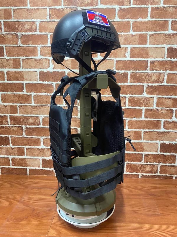 អាវកាក់តាក់ទិច MOLLE ពហុមុខងារ ស្បែកខ្មៅ សម្រាប់ការរុករកក្រៅផ្ទះ និងការប្រើប្រាស់យុទ្ធសាស្ត្រ.