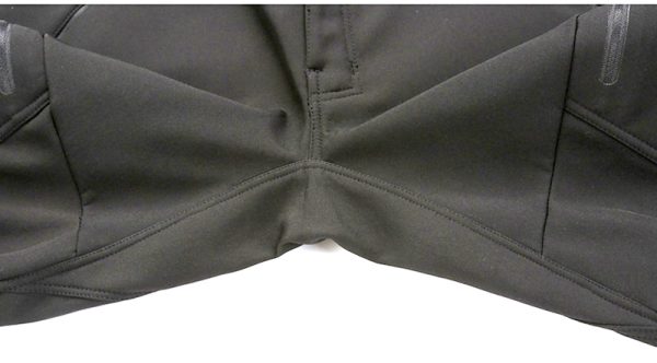 Unisex fleece-lined softshell tactical pants with built-in belt for outdoor and daily wear in dark gray.