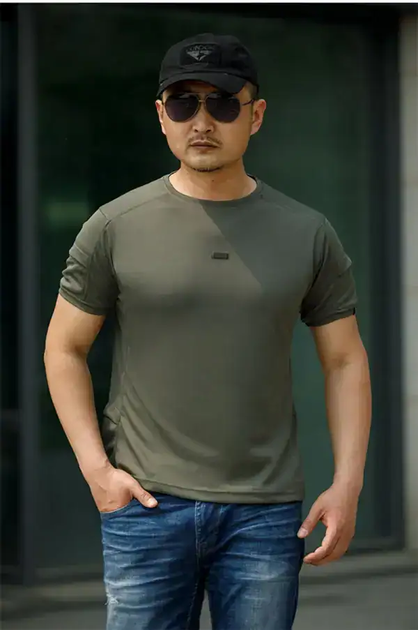 TSS05 Archon Crewneck Quick-Drying T-Shirt in green, men's short-sleeved tactical summer outdoor military fan top.