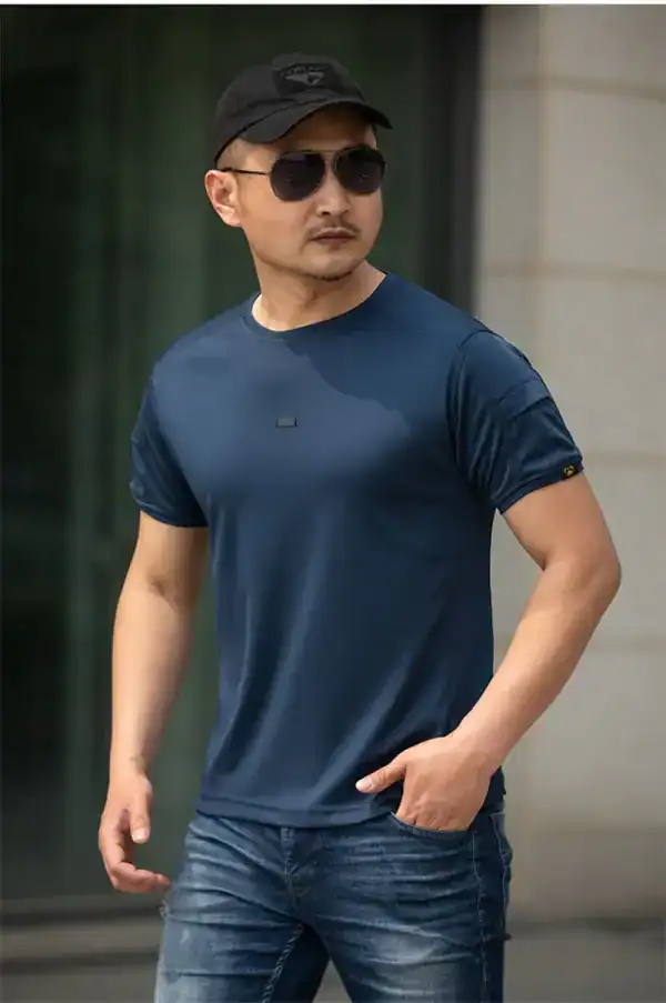 TSS05 Archon Crewneck quick-drying men's short-sleeved tactical outdoor T-shirt in navy blue.