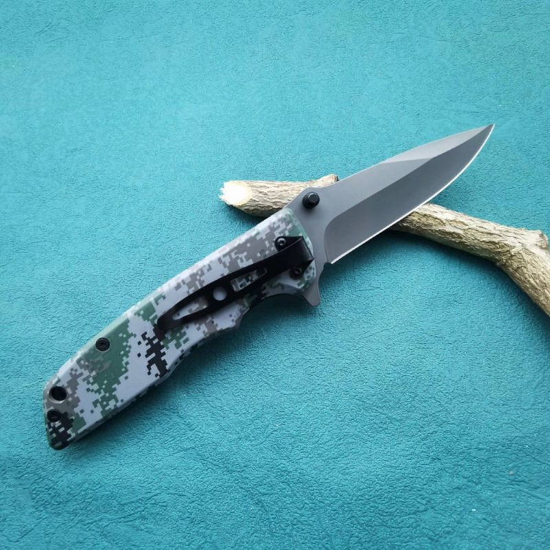 K07 Digital Camouflage Folding Pocket Knife – Browning-Marked Blade with Pocket Clip and Dual Opening Controls
