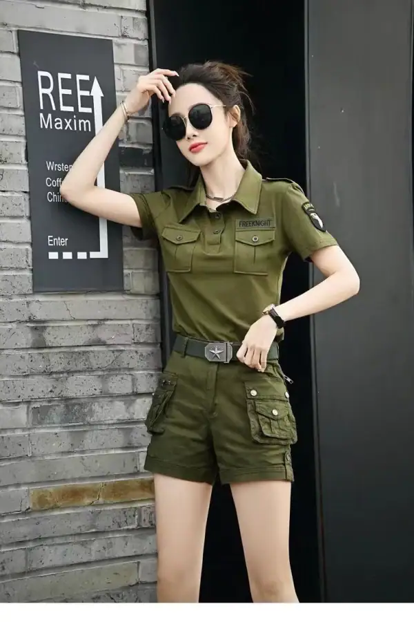 TSS62 Short-Sleeve Camouflage Collar Casual Tactical Shirt in green with patch details.